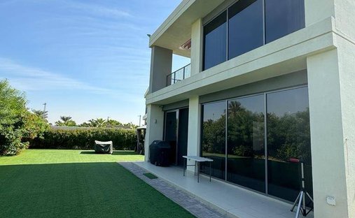 Villa in Dubai Hills Estate, Dubai, United Arab Emirates 1