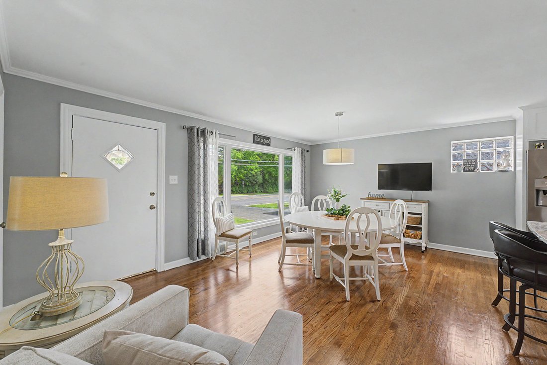 House in Glenview, Illinois, United States 5 - 18379207