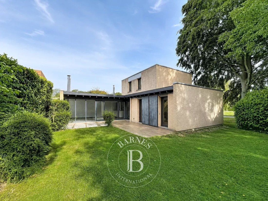 Casa a Villeneuve-d'Ascq, Alta Francia, Francia 1 - 18374379