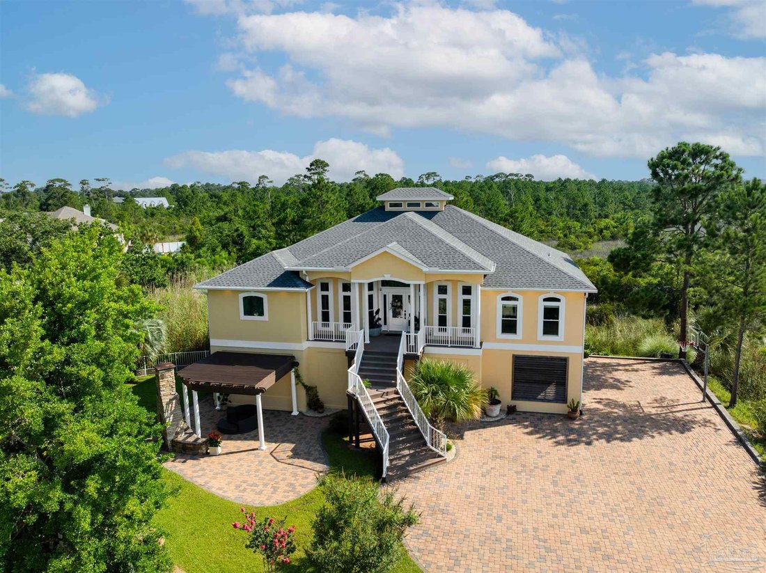 House in Gulf Breeze, Florida, United States 1 - 18372673