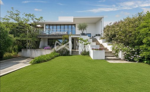 Villa in San-Martino-di-Lota, Corsica, France 1