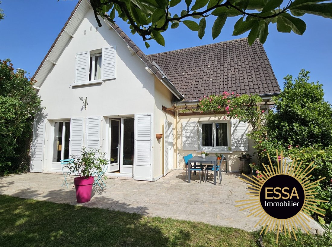 House in Bailly, Ile-de-France, France 4 - 18385352