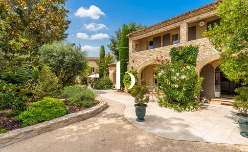 Casa en Uzès, Occitania, Francia 1