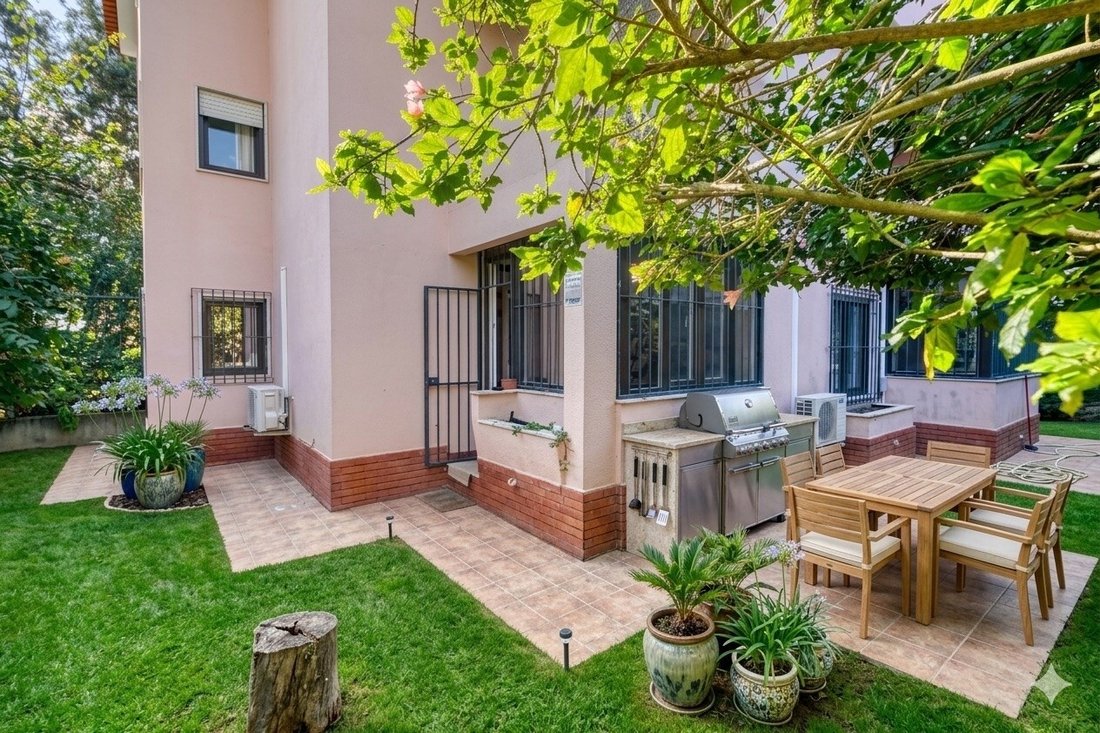 Apartment in Cascais e Estoril, Lisbon, Portugal 1 - 18378259