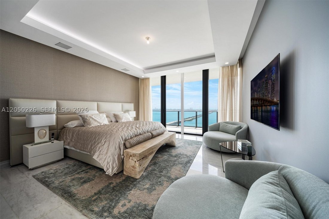 Condo in Miami, Florida, United States 3 - 18378725