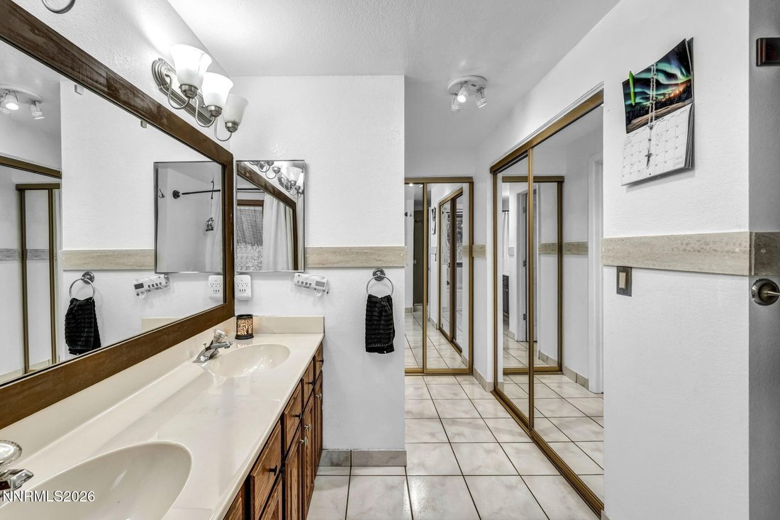 House in Sparks, Nevada, United States 4 - 18378053
