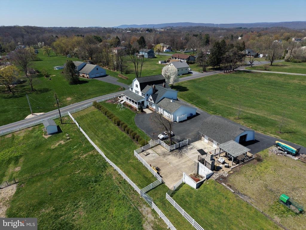 House in Grantville, Pennsylvania, United States 4 - 17083351