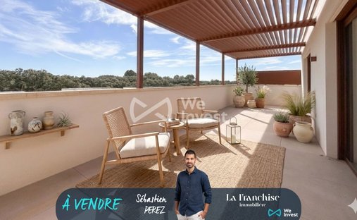 Apartment in Centre Ville, Castries, France 1