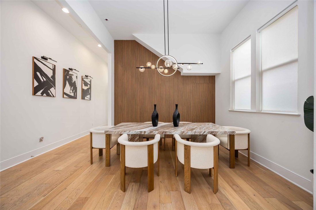 House in Houston, Texas, United States 5 - 18379836