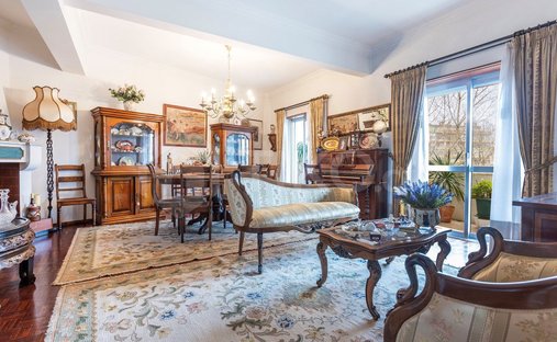 Apartment in Venteira, Lisbon, Portugal 1