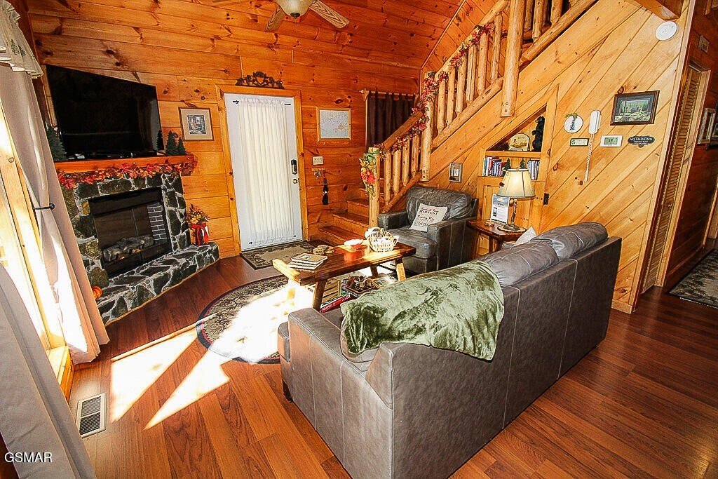 House in Sevierville, Tennessee, United States 5 - 18380097
