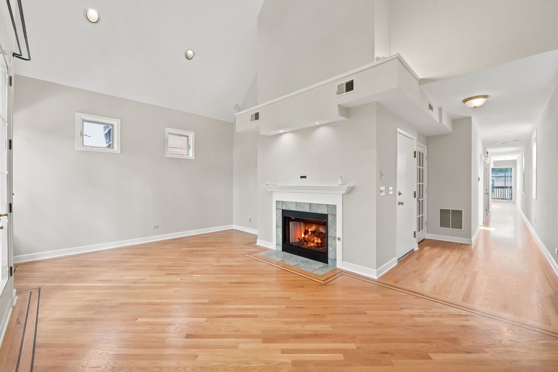 Condo in Chicago, Illinois, United States 4 - 18379123