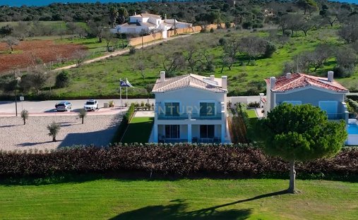 Villa in Sao Goncalo de Lagos, Algarve, Portugal 1