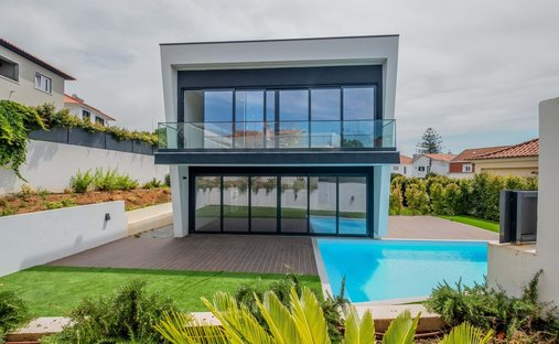 Villa in Parede, Lisbon, Portugal 1