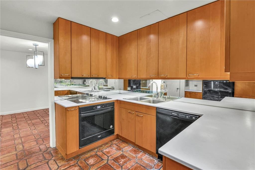 Condo in Atlanta, Georgia, United States 3 - 18373828