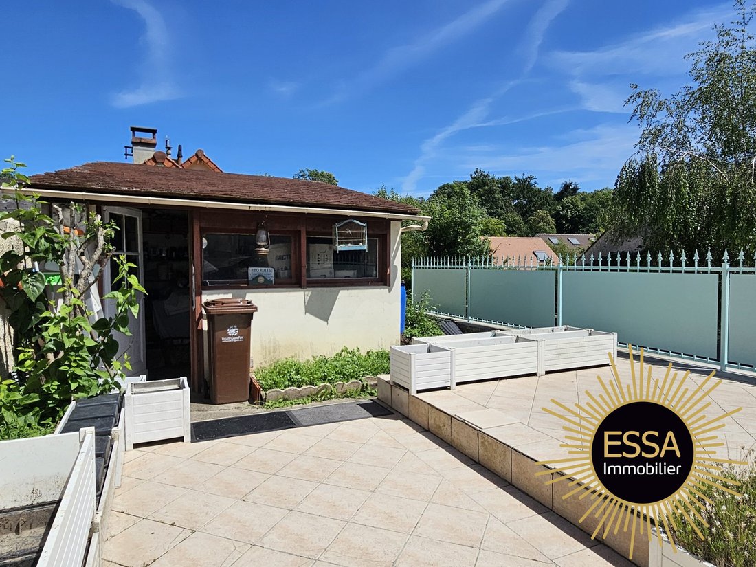 House in Bailly, Ile-de-France, France 3 - 18385328