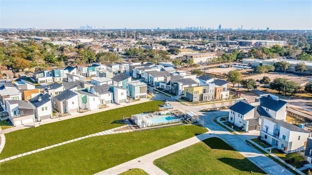 House in Houston, Texas, United States 3 - 18379836