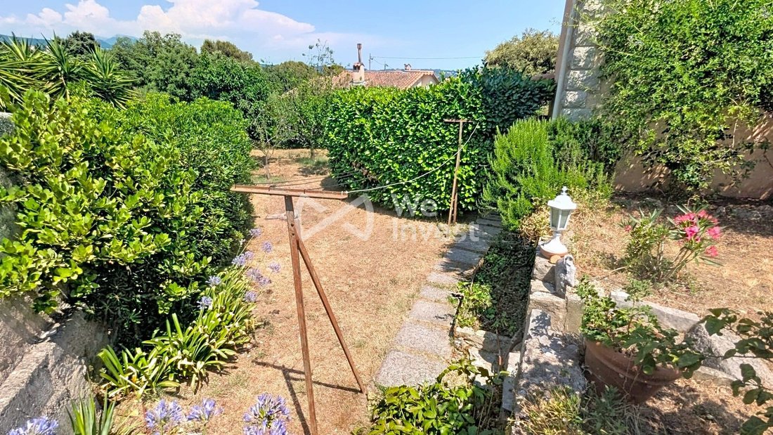 House in Grasse, Provence-Alpes-Côte d'Azur, France 3 - 17615234
