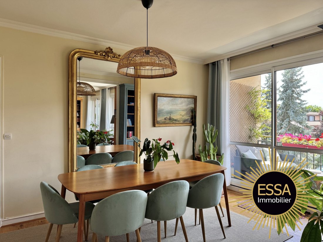 Apartment in Les Residences, Noisy-le-Roi, France 3 - 18385421