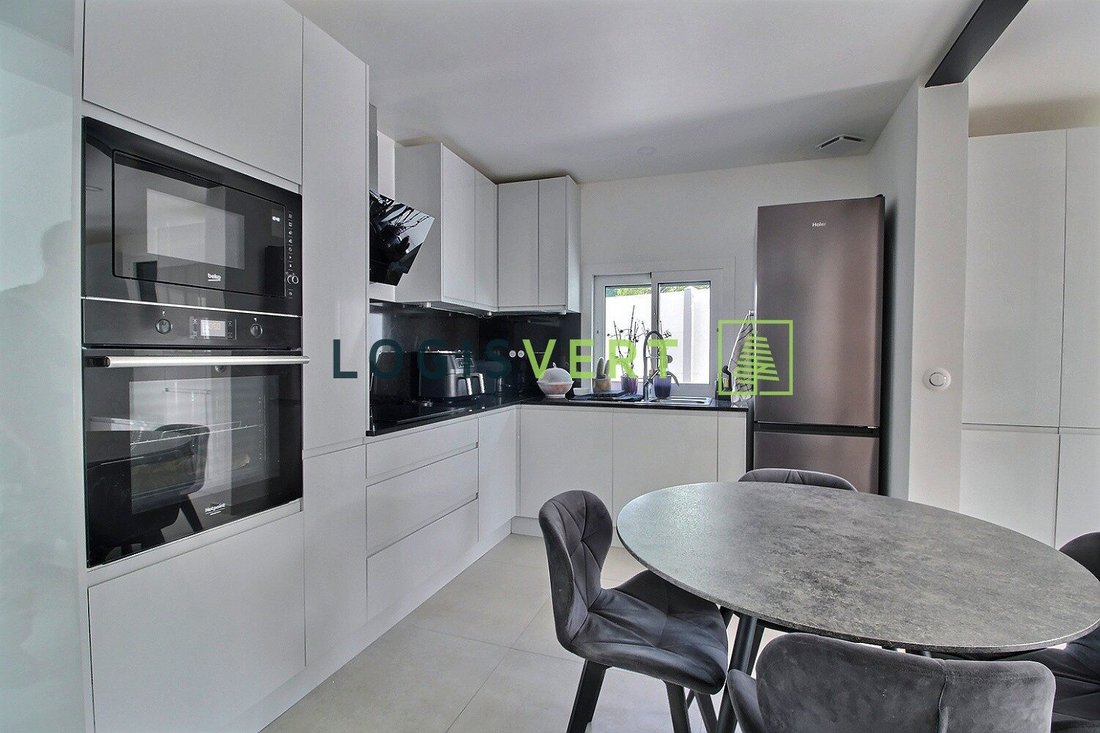 House in Orsay, Ile-de-France, France 2 - 18385235