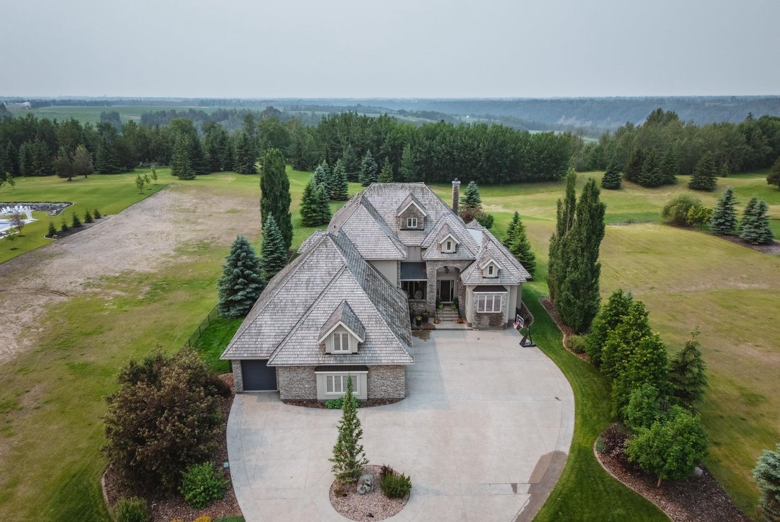 House in Spruce Grove, Alberta, Canada 4 - 18384567