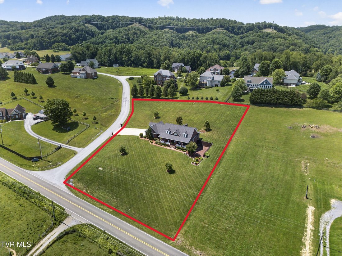 House in Abingdon, Virginia, United States 2 - 18378029