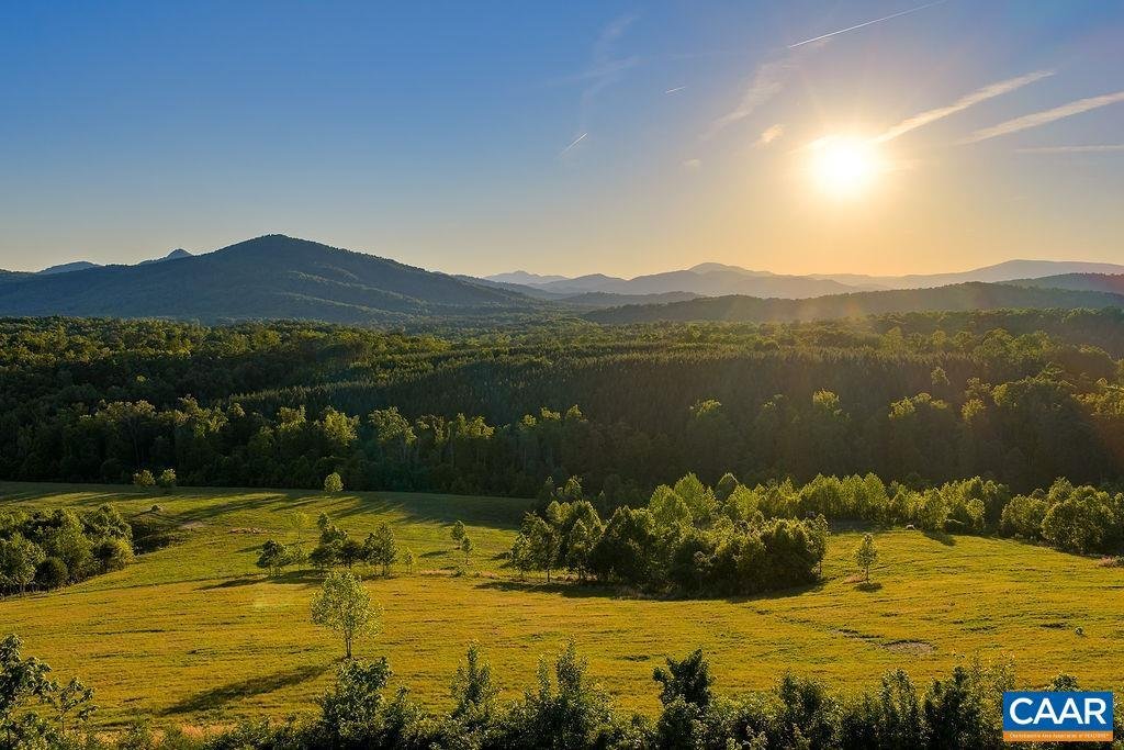 Farm Ranch in Faber, Virginia, United States 1 - 18373529