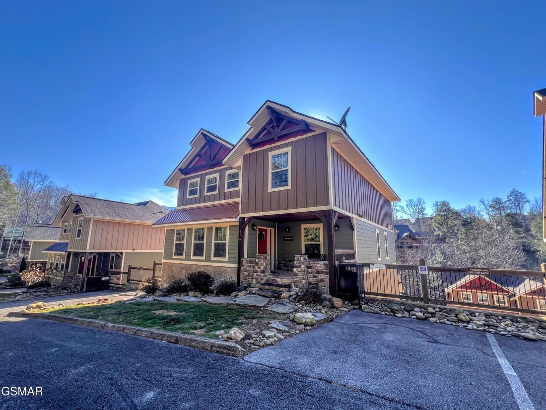 House in Gatlinburg, Tennessee, United States 2 - 18373771
