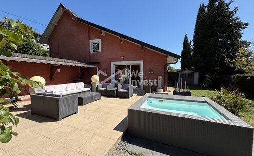 House in Bellegarde-sur-Valserine, Valserhone, France 1