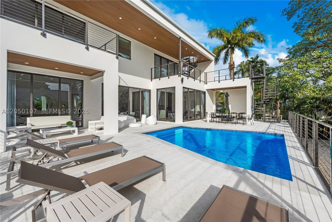House in Miami, Florida, United States 2 - 18378629