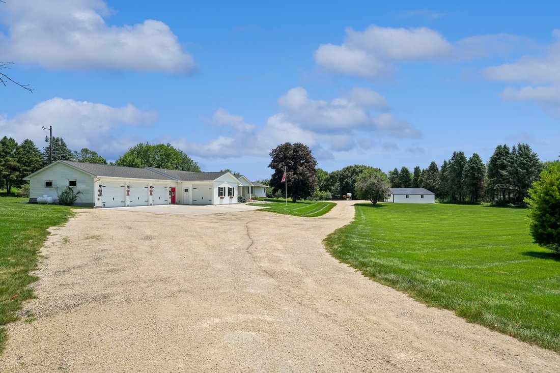 House in Park View, Iowa, United States 2 - 18379240
