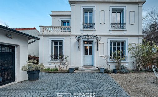Villa in Ris-Orangis, Ile-de-France, France 1