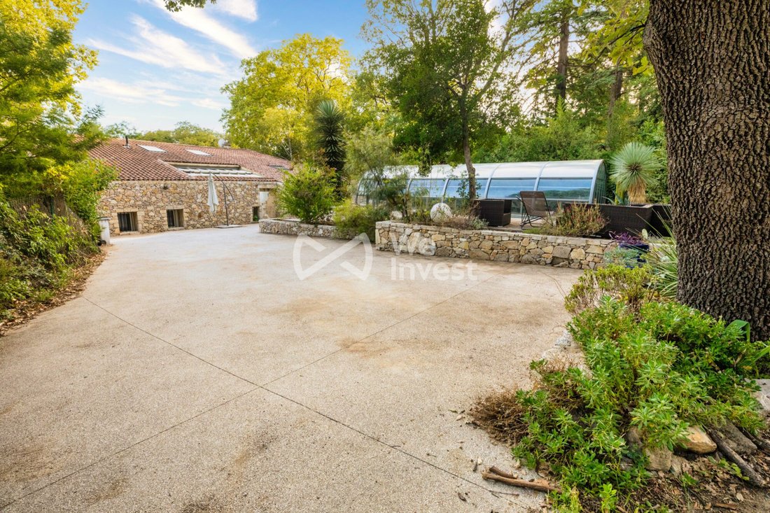 Villa in Saint-Aunes, Occitania, France 1 - 18385766