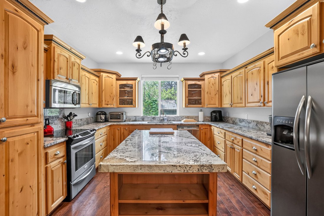 House in Donnelly, Idaho, United States 2 - 18374960