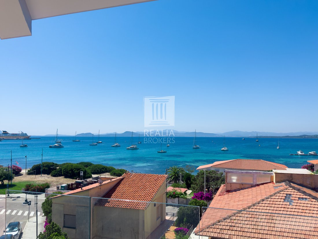 Apartment in Golfo Aranci, Sardinia, Italy 4 - 18380445