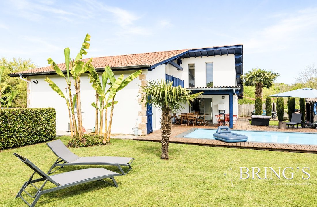 House in Urcuit, Nouvelle-Aquitaine, France 2 - 18385351