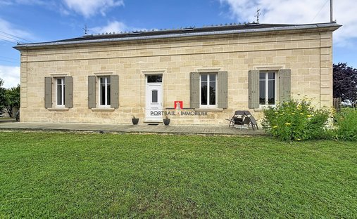 House in Saint-Martin-Lacaussade, Nouvelle-Aquitaine, France 1