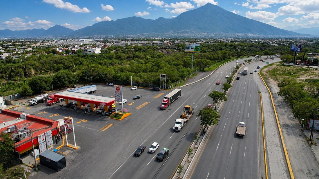 Land in Guadalupe, Nuevo Leon, Mexico 1 - 18374986