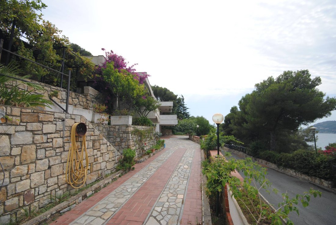 Villa in Pinamare, Andora, Liguria 5 - 18384374