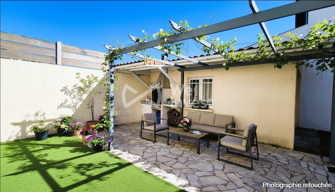 House in Biarritz, Nouvelle-Aquitaine, France 1 - 16727271