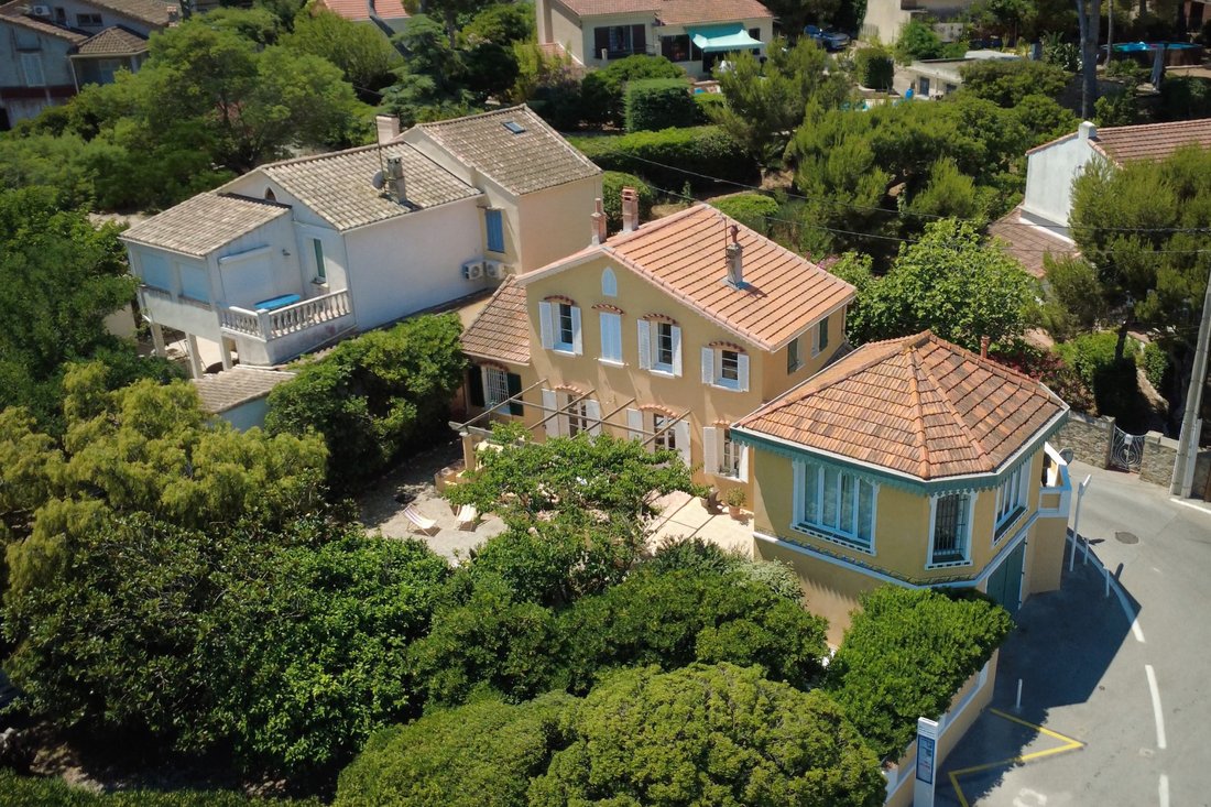 Domaine à Six-Fours-les-Plages, Provence-Alpes-Côte d'Azur, France 2 - 18363251