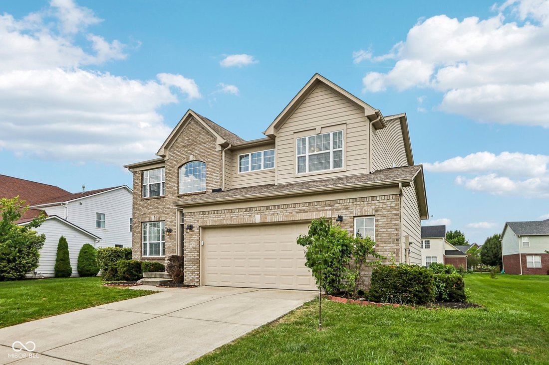 House in Westfield, Indiana, United States 3 - 18315878