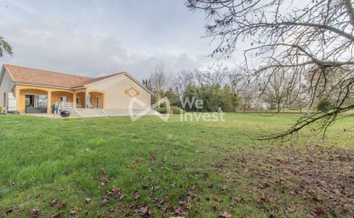 Haus in Les Baroches, Grand Est, Frankreich 1