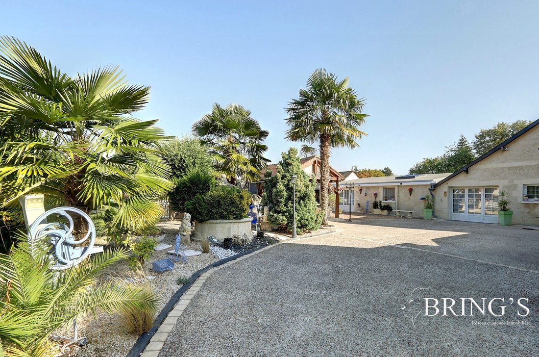 House in Bourg, Fondettes, France 2 - 18385080