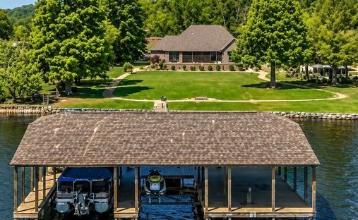 House in Guntersville, Alabama, United States 1