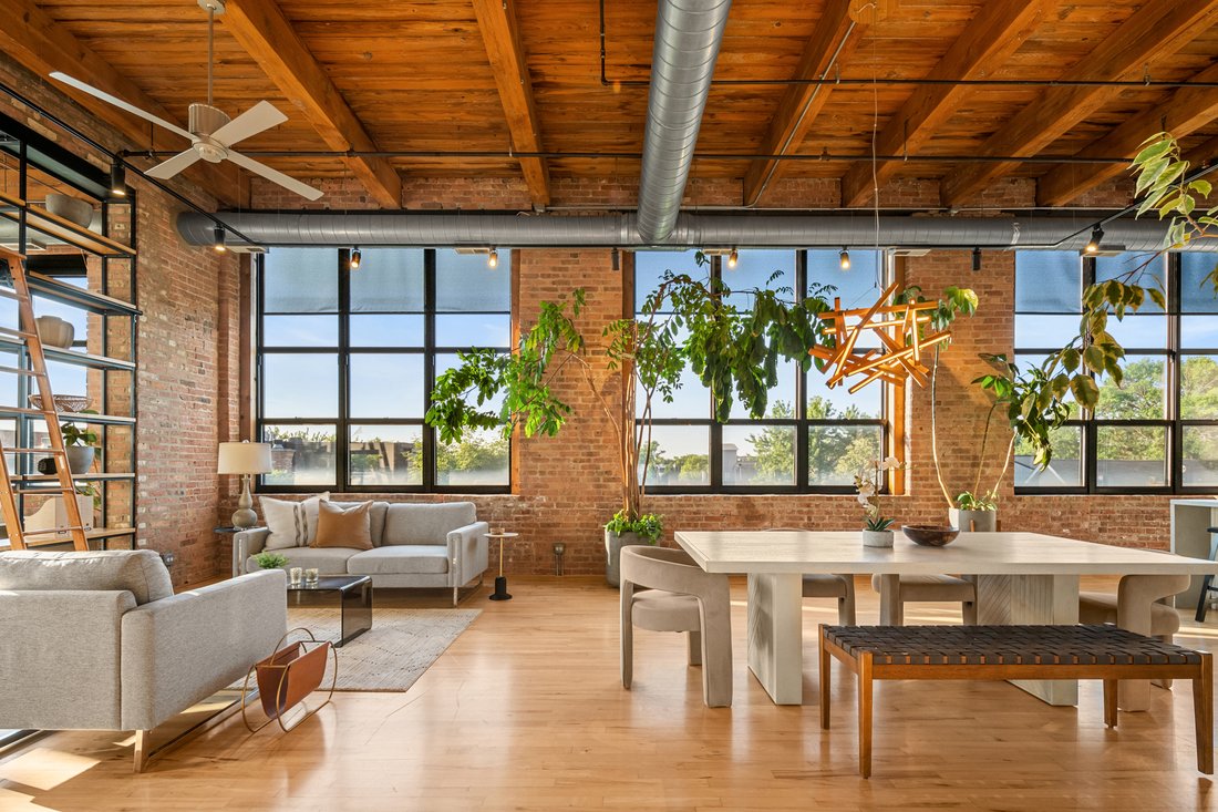 Condo in Chicago, Illinois, United States 2 - 18379209