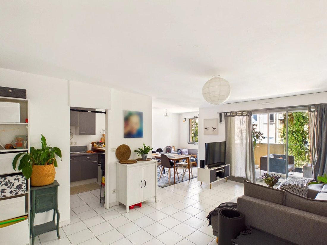 Apartment in Grand Sud- Aix la Duranne, Aix-en-Provence, France 2 - 18380394