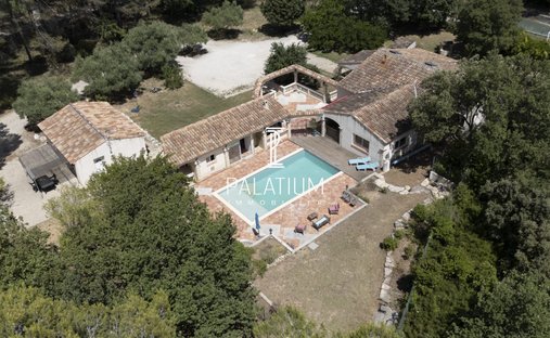 House in Ventabren, Provence-Alpes-Côte d'Azur, France 1
