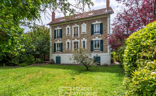 Villa in Corbeil-Essonnes, Ile-de-France, France 1