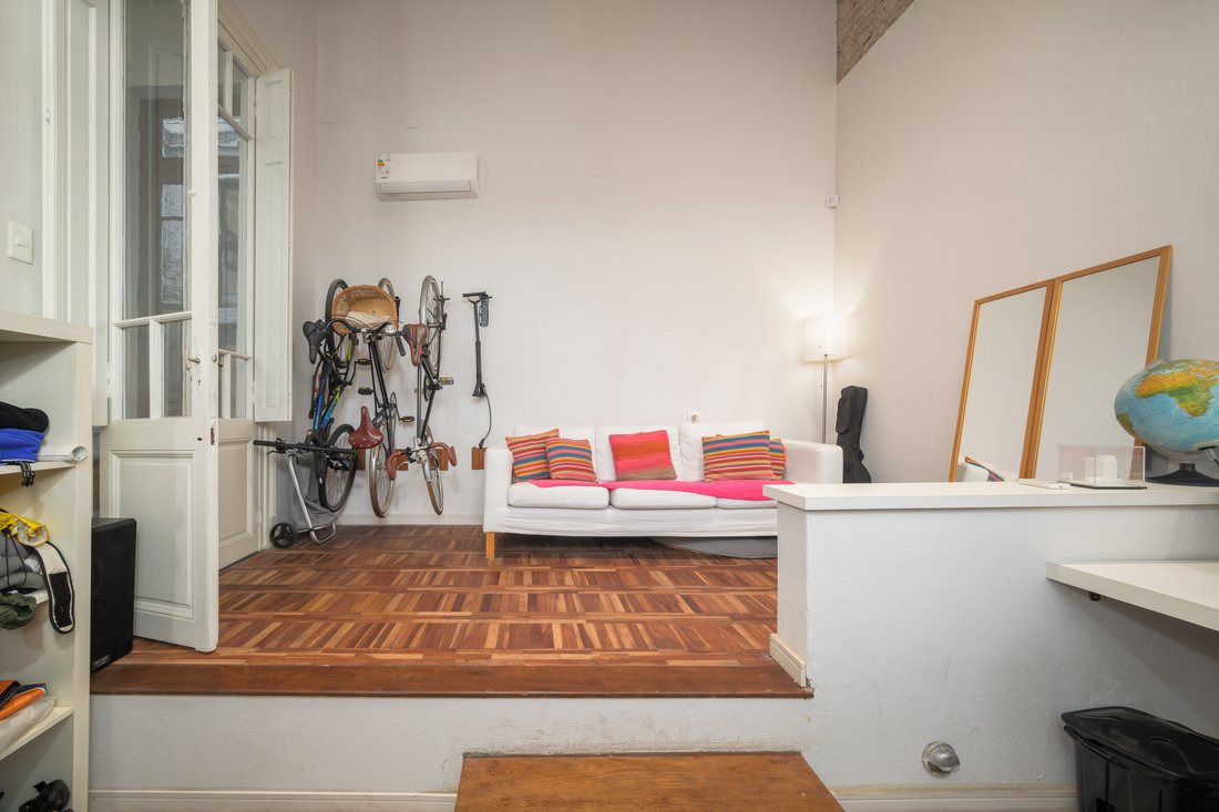 House in Montevideo, Departamento de Montevideo, Uruguay 2 - 18380570